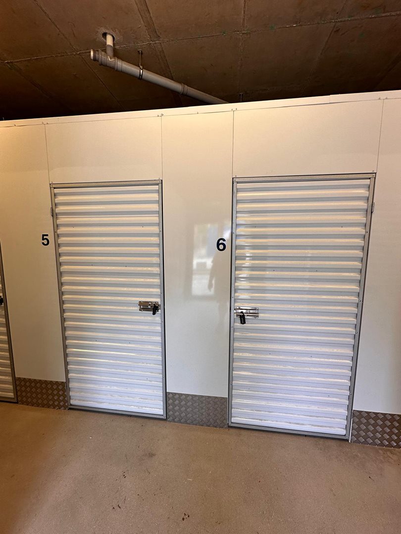 Storage units 5-6 ready for immediate use